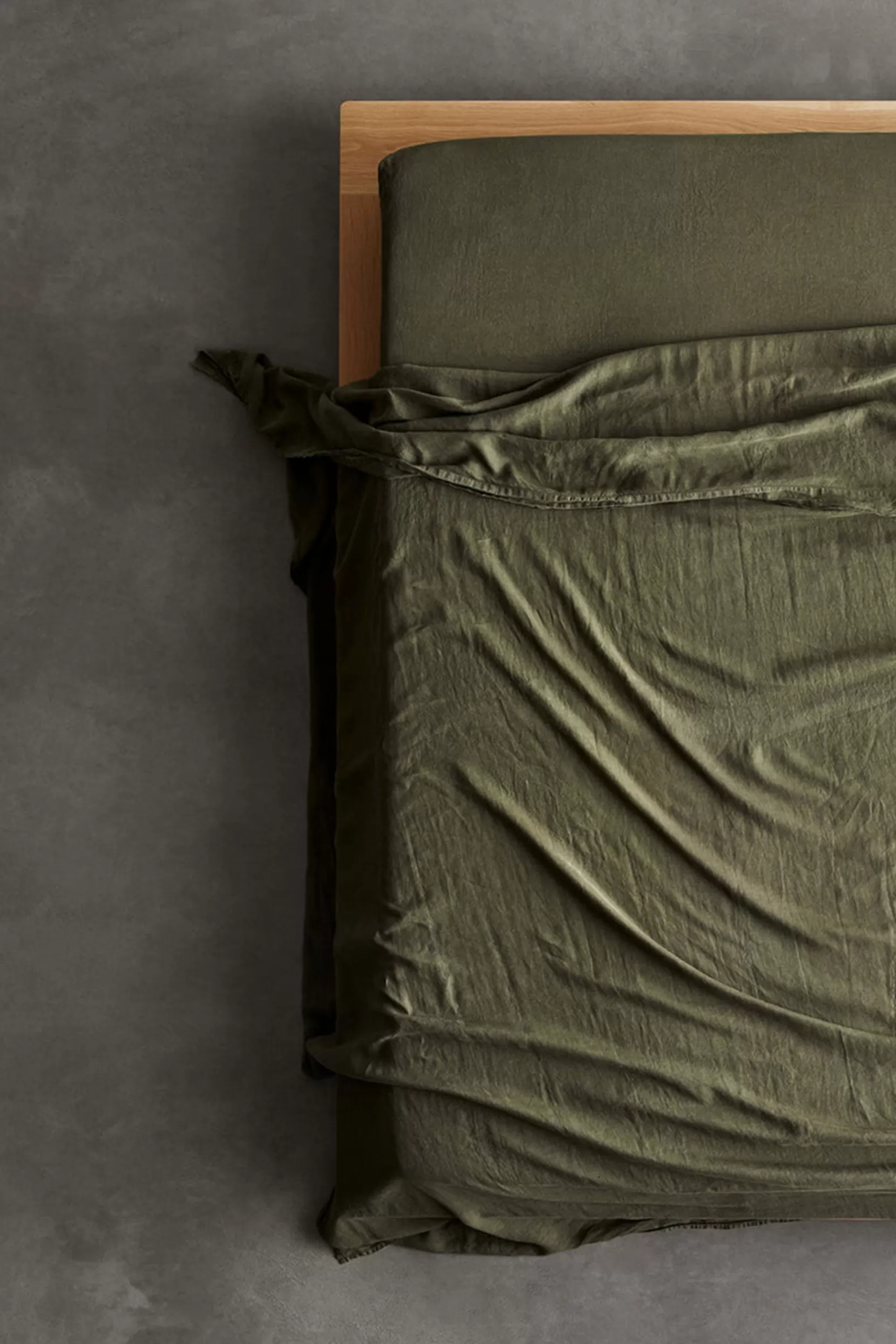 Cheap Hanna Hygge                        Flat Sheet Cushions & Throws