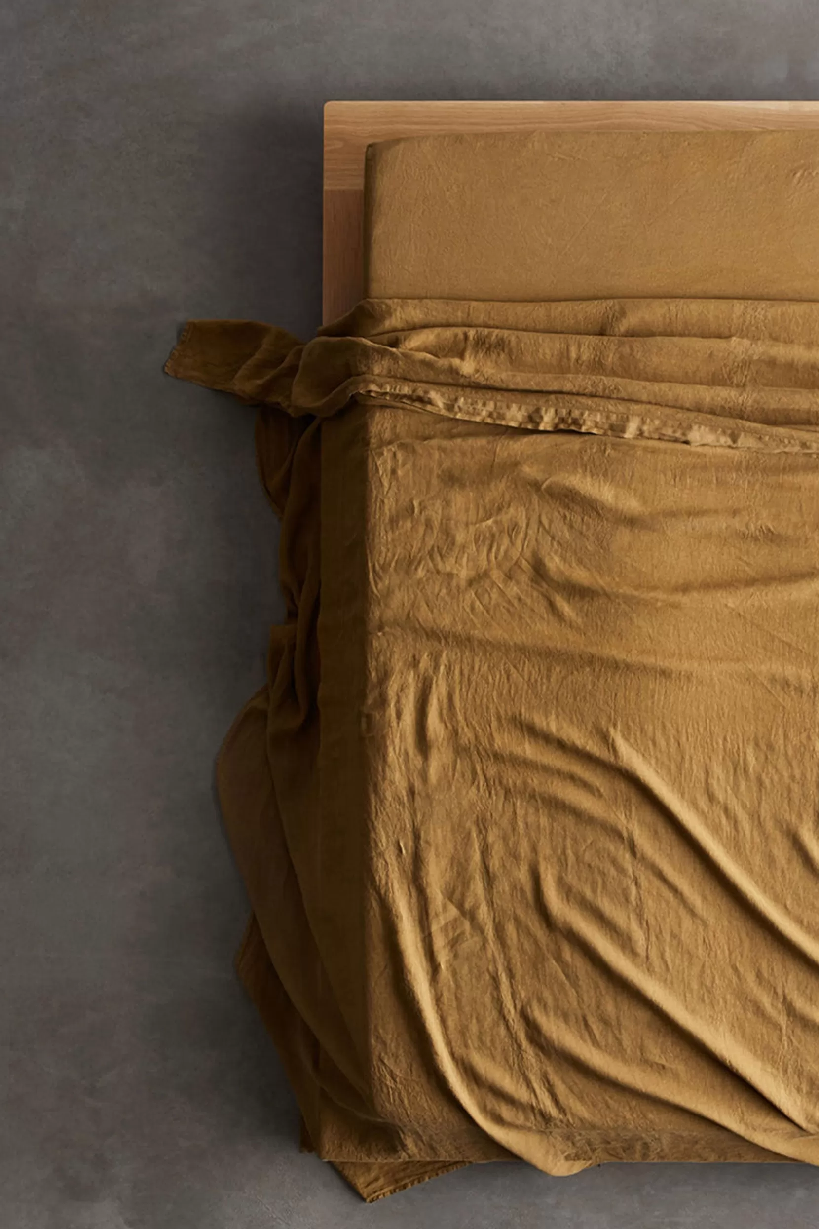Sale Hanna Hygge                        Flat Sheet Cushions & Throws