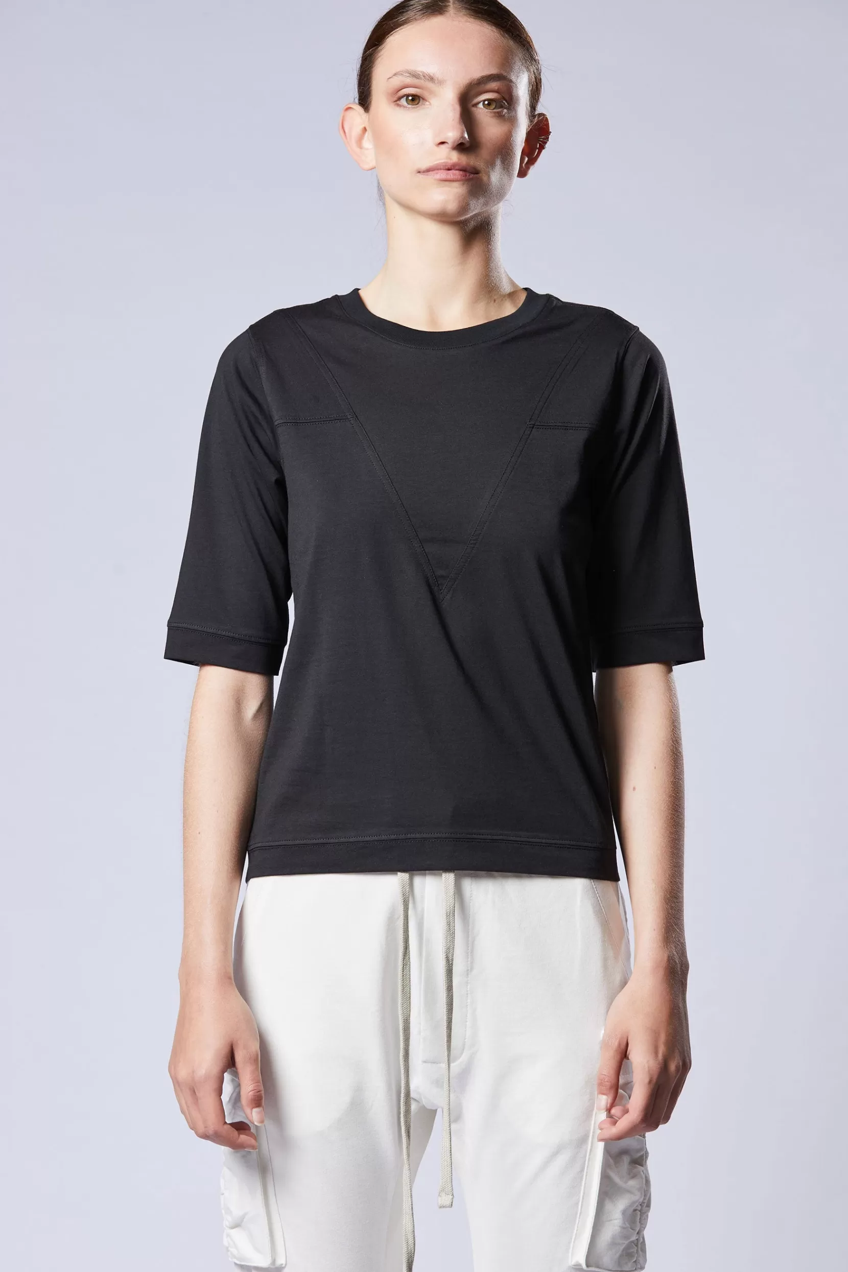 Best Thom Krom Vee Tee - Tees & Tanks